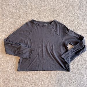 Universal Thread Cropped Long Sleeve Tee